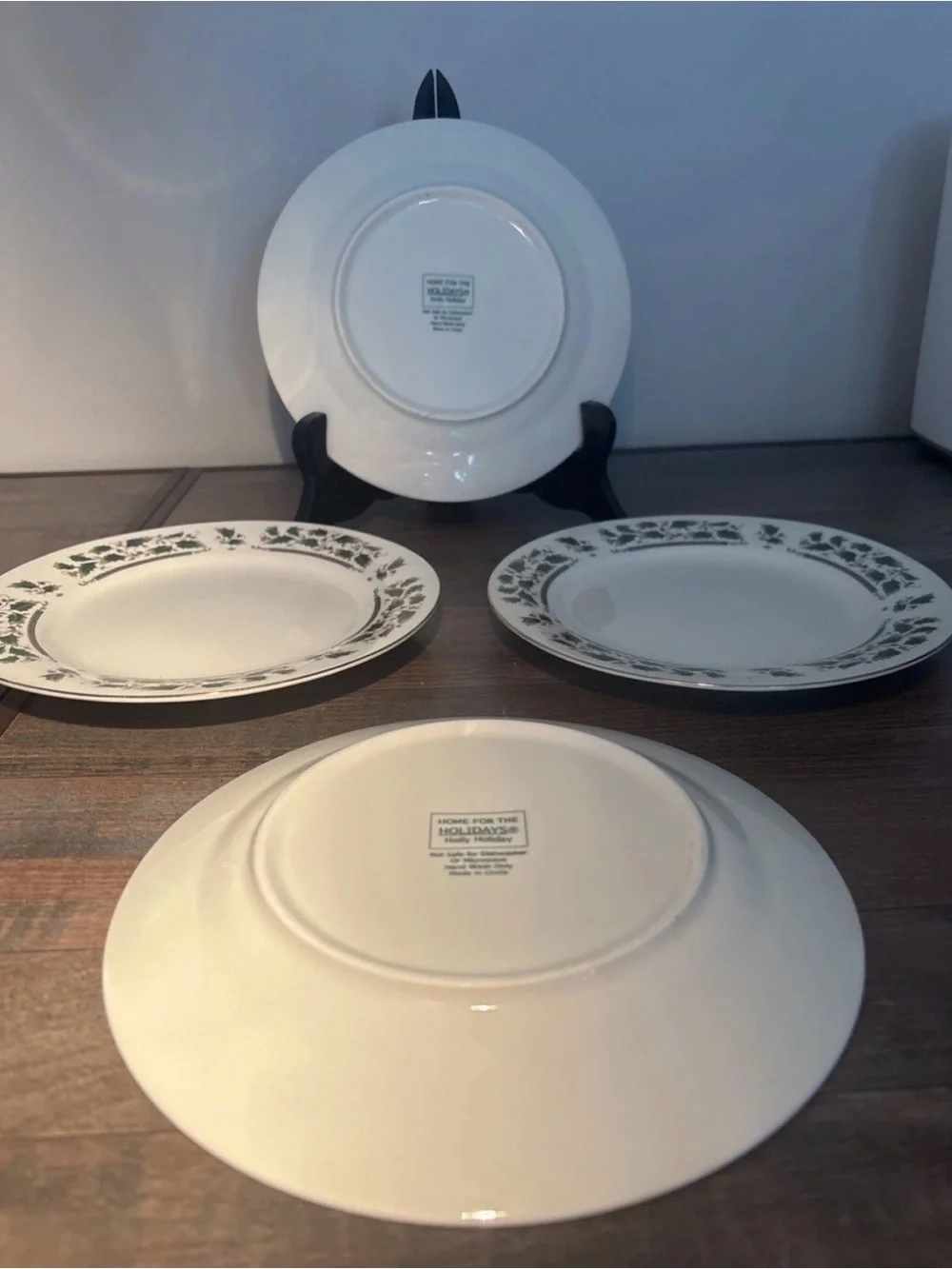 Corelle White Dinner Plates with Green Holly and Red Berry Border - Set of 4